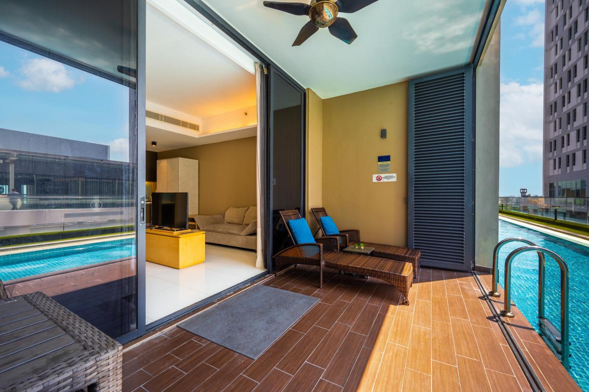 Greystone 99 Suites Malacca Esterno foto